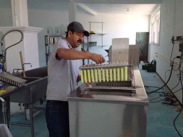 Ice lolly gelato molds stainless steel ice cream moulds ataforma type commercial use with stick holder high quality